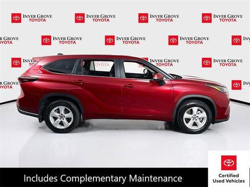 2024 Toyota Highlander LE