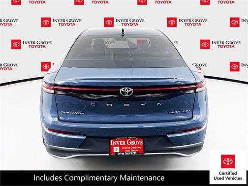 2025 Toyota Crown Platinum