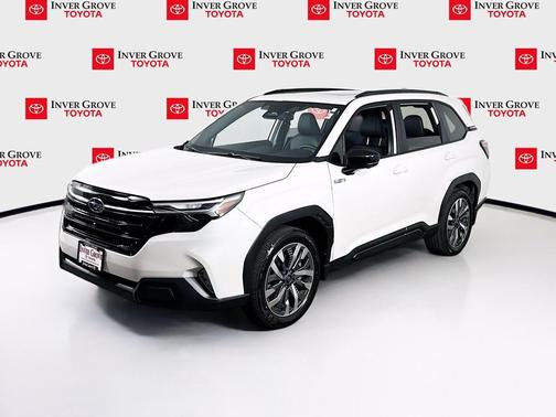 Crystal White Pearl 2025 Subaru Forester Hybrid Touring