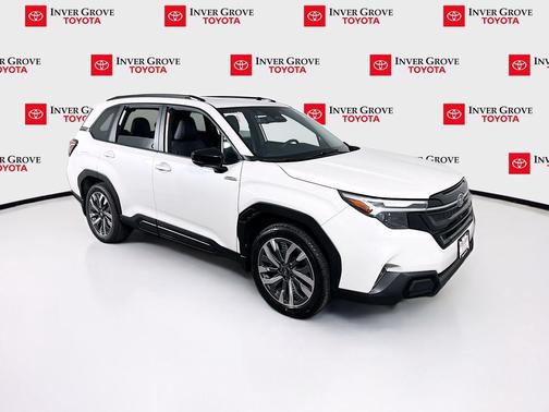 Crystal White Pearl 2025 Subaru Forester Hybrid Touring