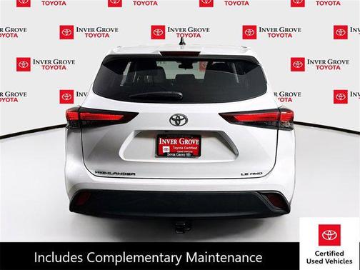 2022 Toyota Highlander LE