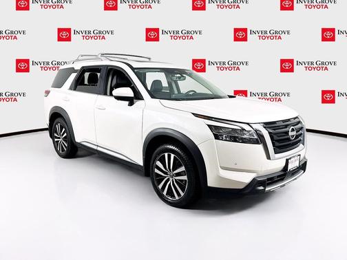 Pearl White Tricoat 2024 Nissan Pathfinder Platinum 4WD