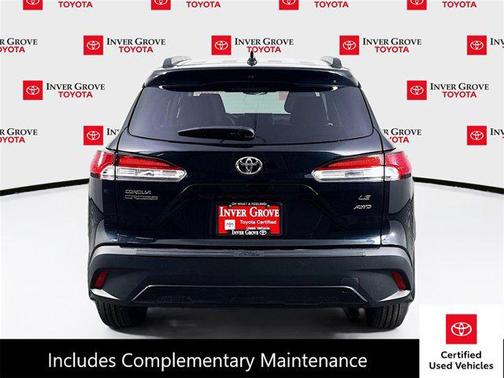 2024 Toyota Corolla Cross LE