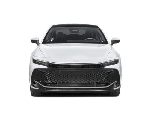 2025 Toyota Crown Platinum