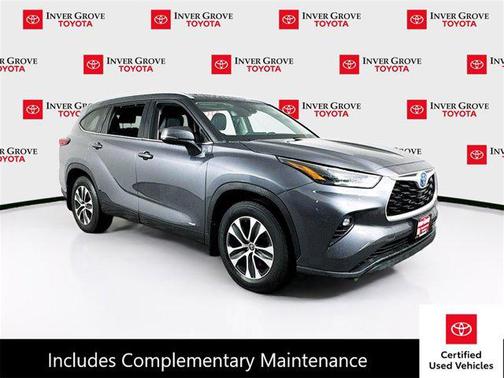 2022 Toyota Highlander Hybrid XLE