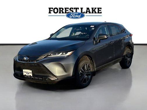 Coastal Gray Metallic 2023 Toyota Venza LE