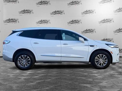 2024 Buick Enclave Premium FWD