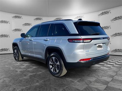 2022 Jeep Grand Cherokee 4xe Base