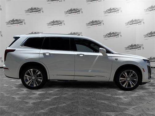 2023 Cadillac XT6 Premium Luxury AWD