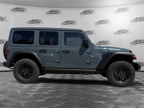 2025 Jeep Wrangler 4xe Willys