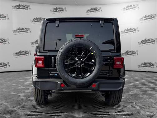 2025 Jeep Wrangler 4xe Sahara