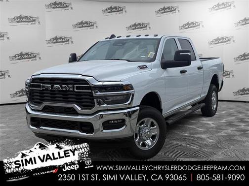 2025 RAM 2500 Tradesman Crew Cab 4x4 6'4' Box