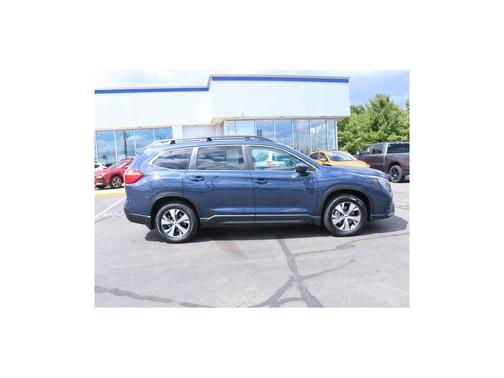 2025 Subaru Ascent Premium 8-Passenger