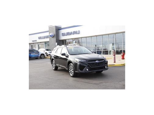 2025 Subaru Outback Base