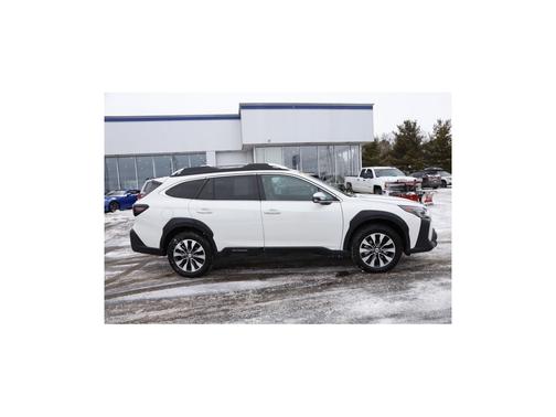 2025 Subaru Outback Touring