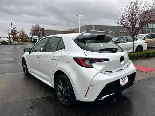 Wind Chill Pearl 2026 Toyota Corolla XSE