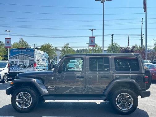 2020 Jeep Wrangler Unlimited Sahara