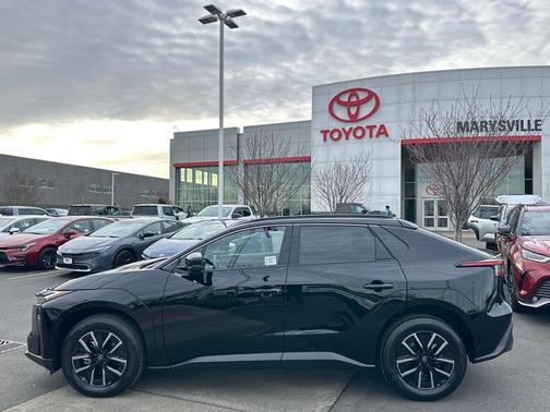 2026 Toyota bZ XLE Plus