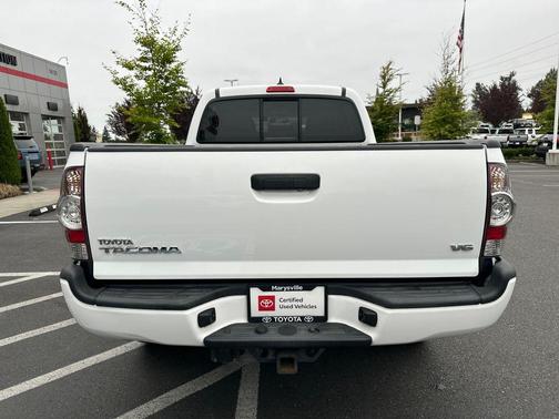 2015 Toyota Tacoma Base
