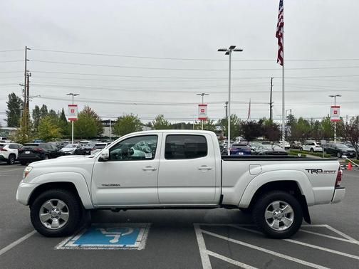2015 Toyota Tacoma Base