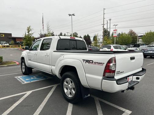 2015 Toyota Tacoma Base