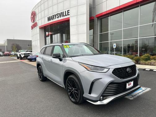 2025 Toyota Highlander XSE