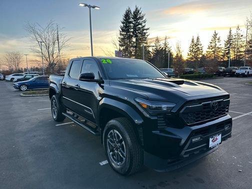 2024 Toyota Tacoma TRD Sport