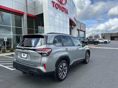 2025 Subaru Forester Touring