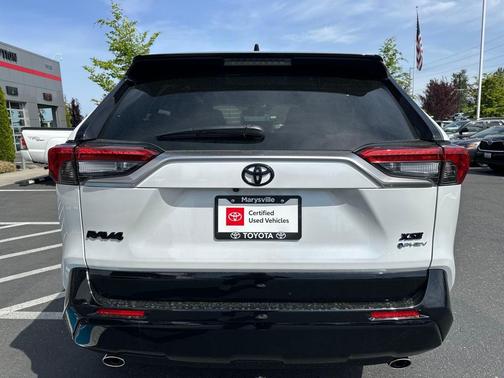2025 Toyota RAV4 Hybrid SE