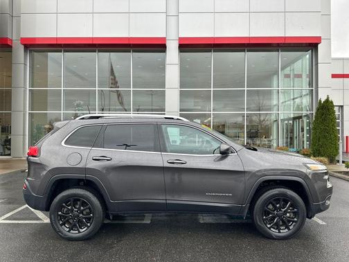 2017 Jeep Cherokee Latitude