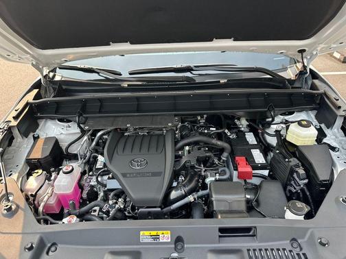 2025 Toyota Highlander XSE