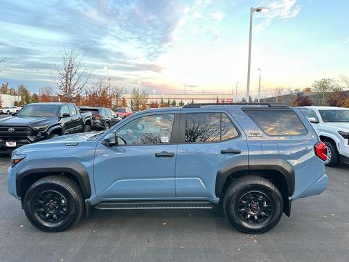 2025 Toyota 4Runner TRD Off Road Premium