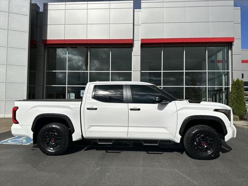 2024 Toyota Tundra Hybrid TRD Pro