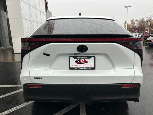 2026 Toyota bZ XLE Plus