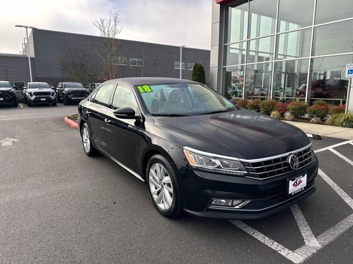 2018 Volkswagen Passat 2.0T SE
