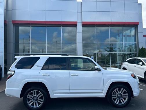 2024 Toyota 4Runner TRD Sport