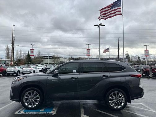2020 Toyota Highlander Hybrid Limited