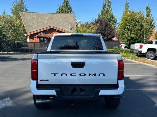 2025 Toyota Tacoma TRD Off-Road