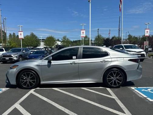 2021 Toyota Camry SE