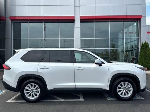 2024 Toyota Grand Highlander Hybrid XLE