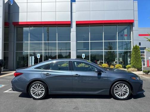 2020 Toyota Avalon Hybrid Limited