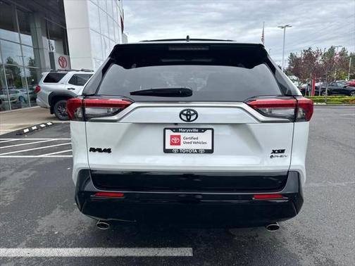 2025 Toyota RAV4 Hybrid SE