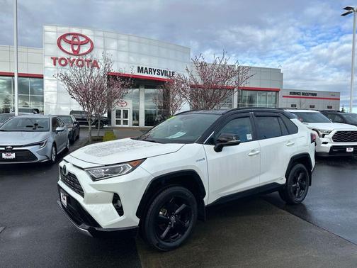2020 Toyota RAV4 Hybrid SE