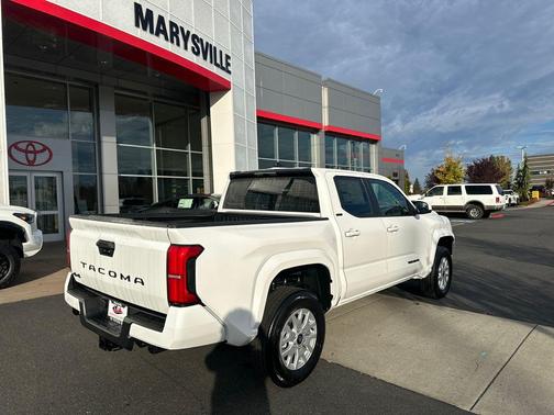 2025 Toyota Tacoma SR5