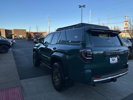 2026 Toyota 4Runner Hybrid Trailhunter