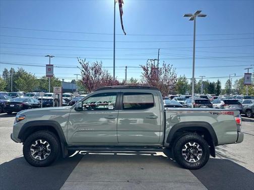 2023 Toyota Tacoma TRD Off Road