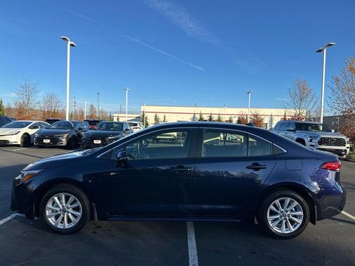 2026 Toyota Corolla Hybrid XLE