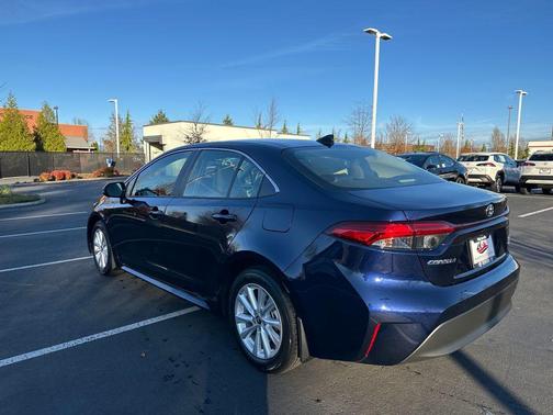 2026 Toyota Corolla Hybrid XLE