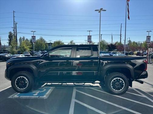 2024 Toyota Tacoma TRD Off Road