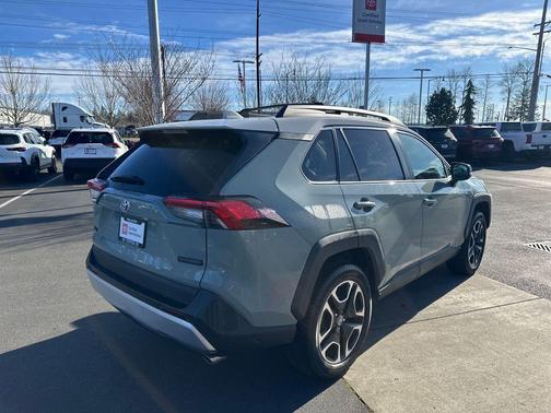 2019 Toyota RAV4 Adventure